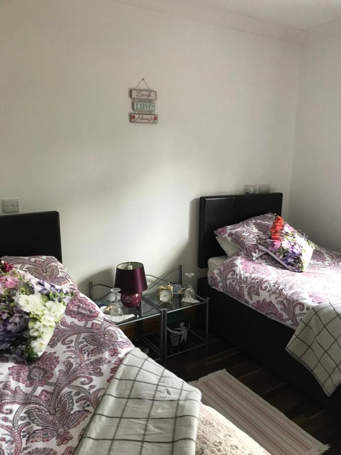 Apartamento Pat'S Place Ballaghaderreen Exterior foto